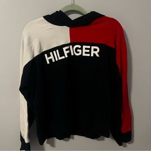 TOMMY HILFIGER COLORBLOCK SWEATSHIRT LARGE